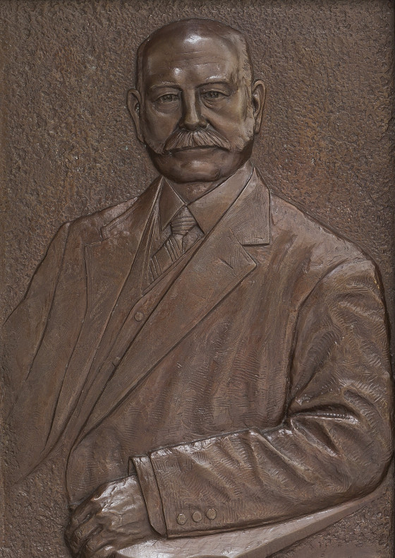 Sir Catchick Paul Chater (Plaque) by Chu Tat Shing